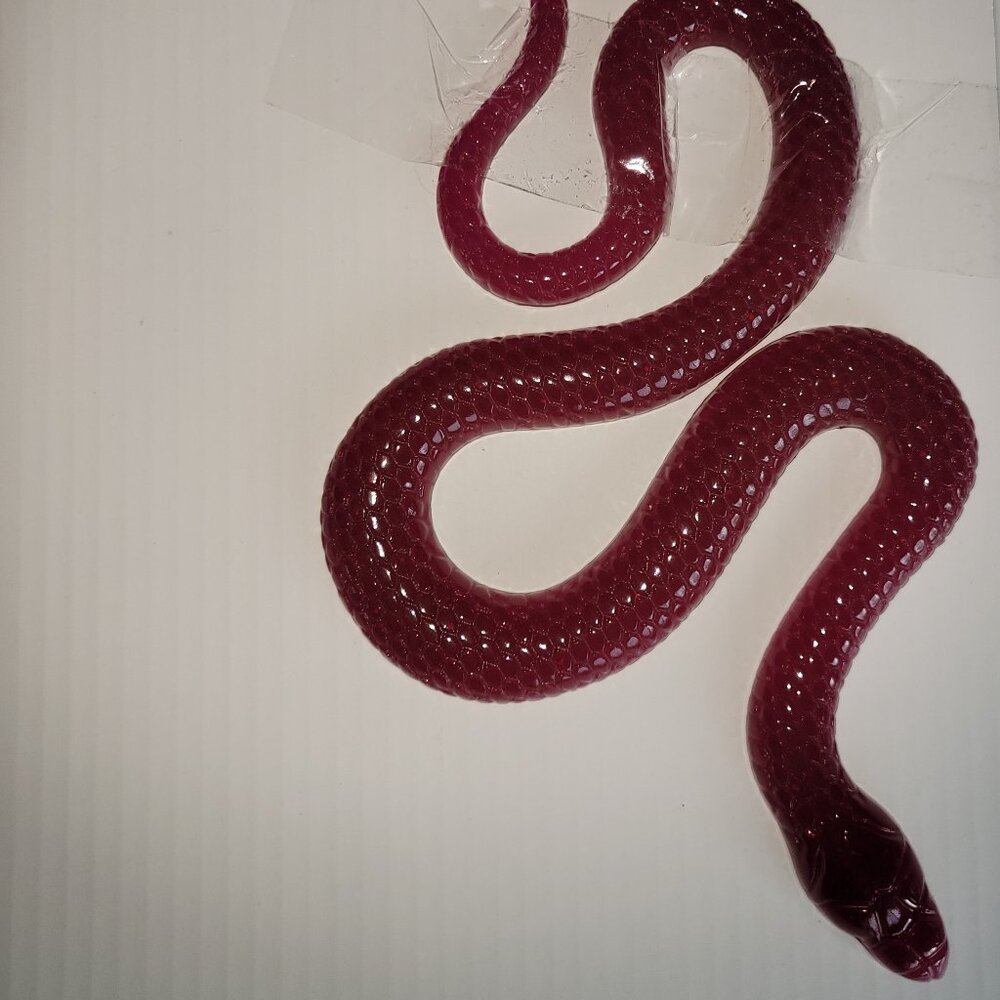 SNAKE winder PINK Resin Figurine NEW collectible animal reptile Campground Garde